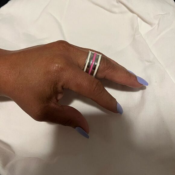 Lia Sophia SilverTone Pink & White Stripe Enamel Band Statement Ring Size 10 - Picture 2 of 4